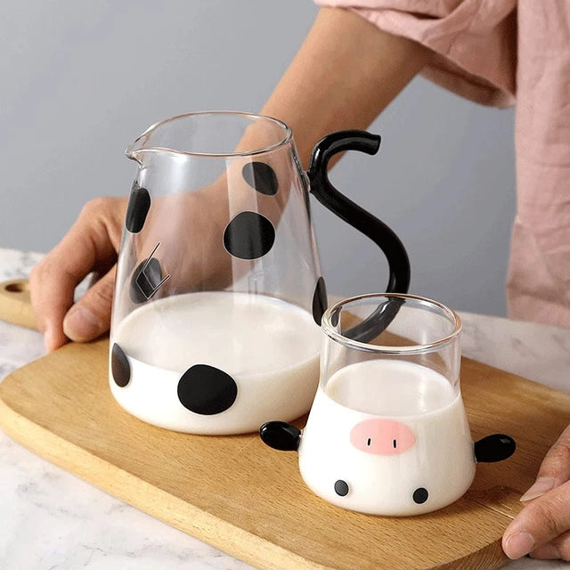 Cowrafe™ Cute Cow Glass Pitcher